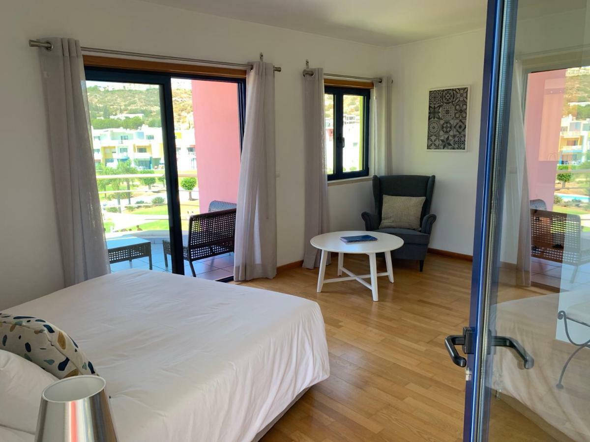 Apartament Penthouse 160Sqm Wide Terraces Pool View & Private Hot Tub & Parking Albufeira Zewnętrze zdjęcie