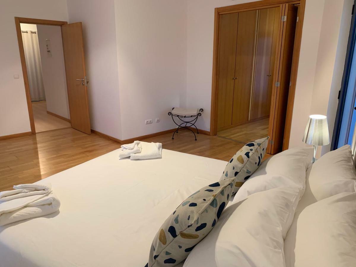 Apartament Penthouse 160Sqm Wide Terraces Pool View & Private Hot Tub & Parking Albufeira Zewnętrze zdjęcie